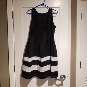 APT 9 Scuba Dress size XL WITH POCKETS